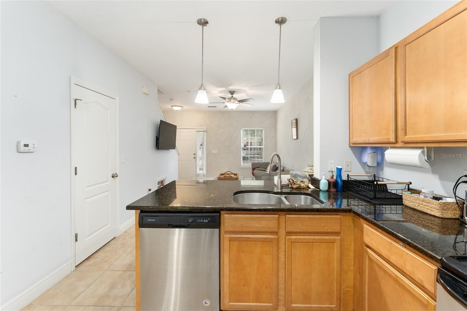 CHASE HOLLOW LLC PH 3 - Residential