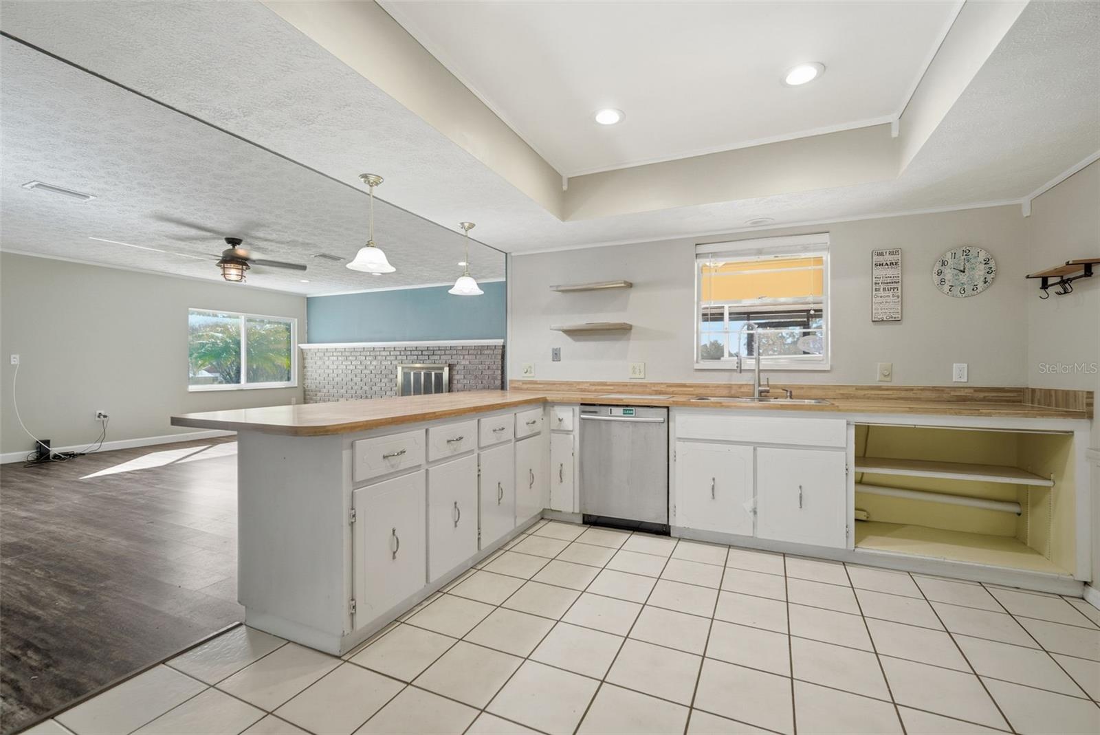 SPRINGDELL ESTATES - Residential