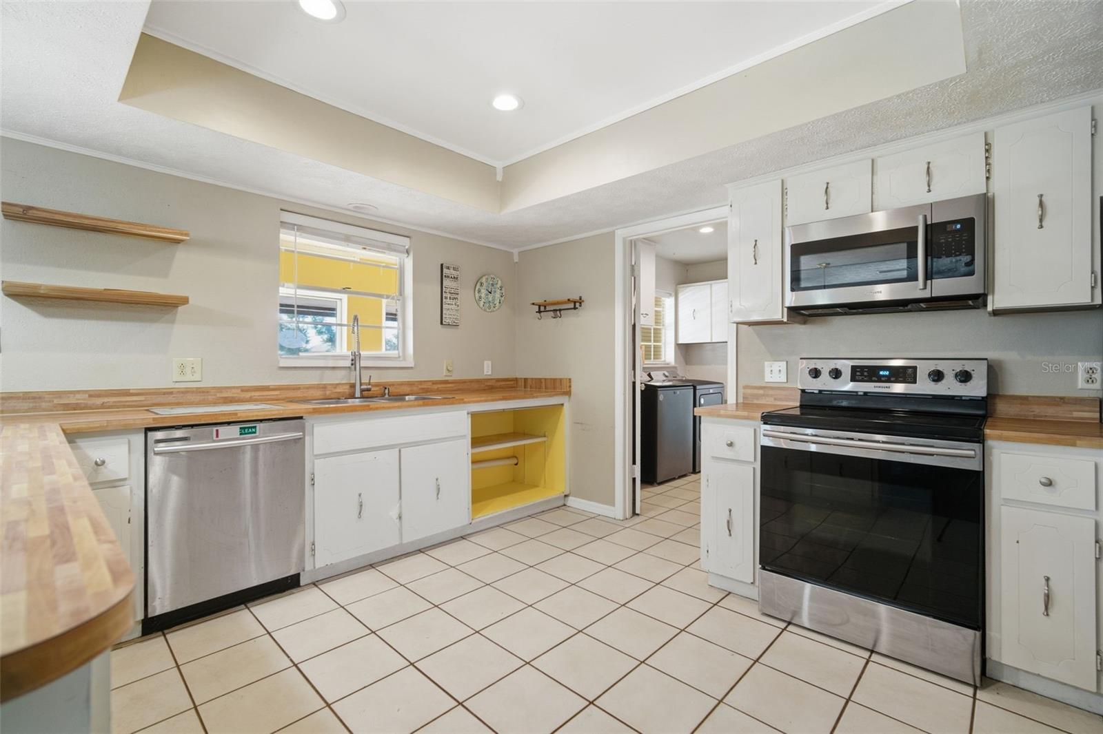 SPRINGDELL ESTATES - Residential