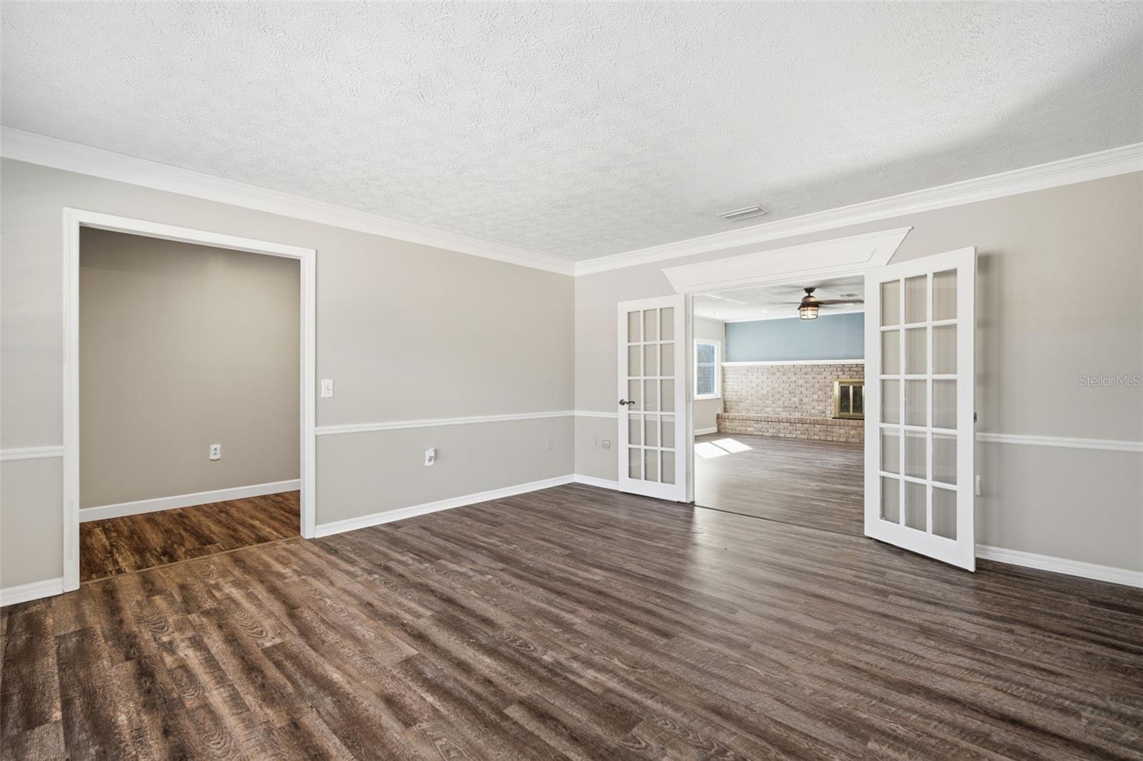 SPRINGDELL ESTATES - Residential