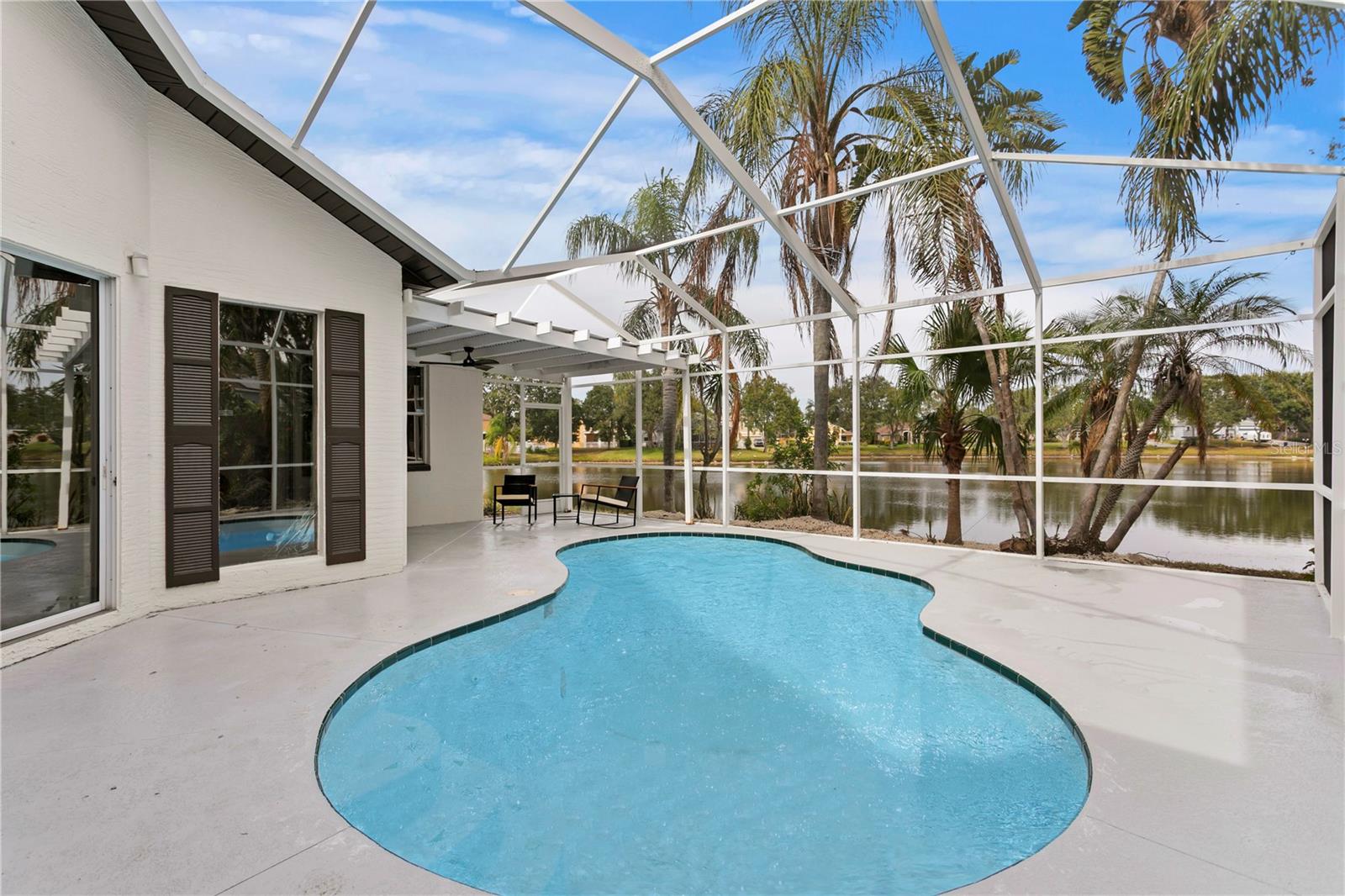 RIVER WATCH - Residential