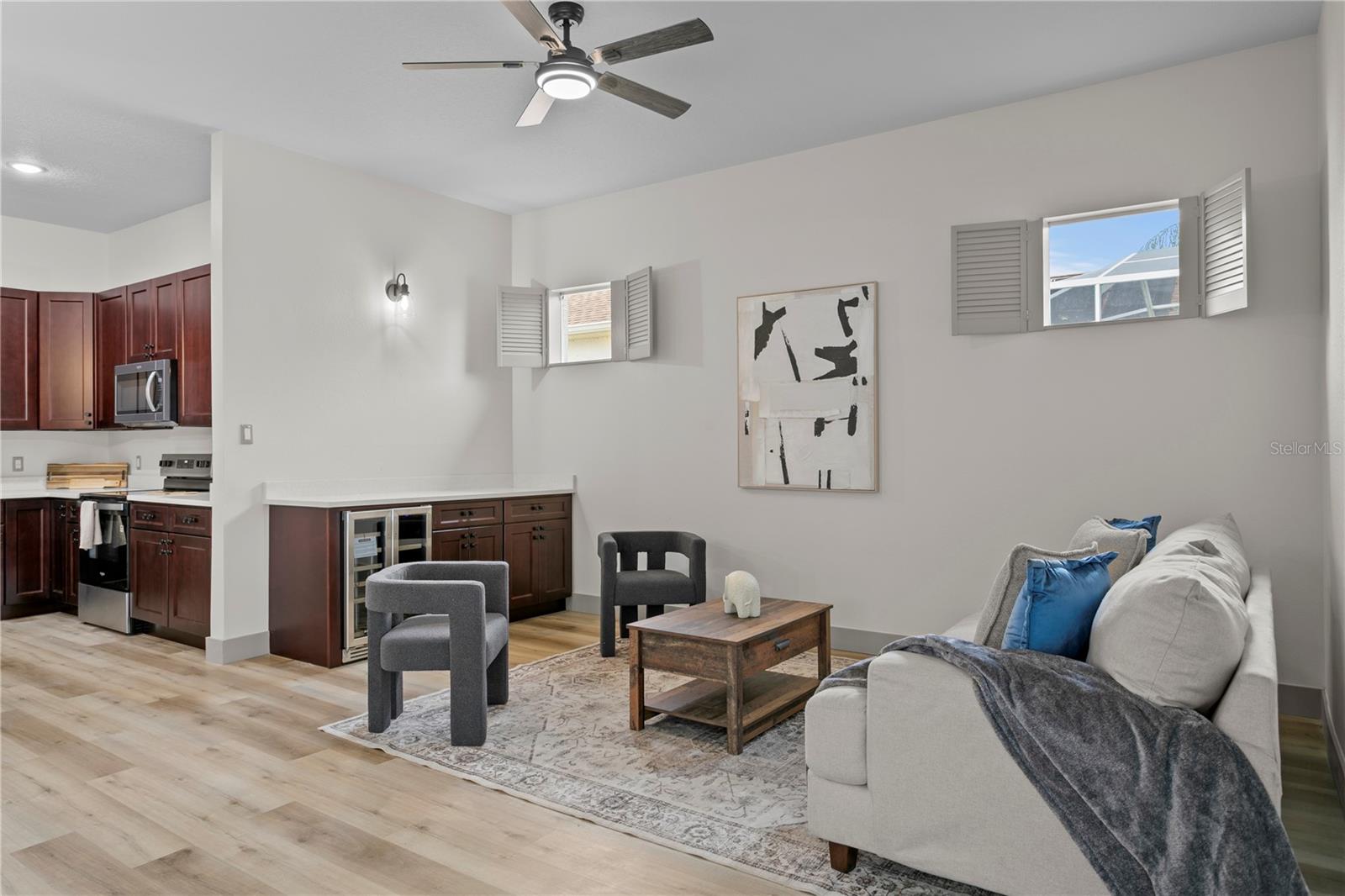 RIVER WATCH - Residential