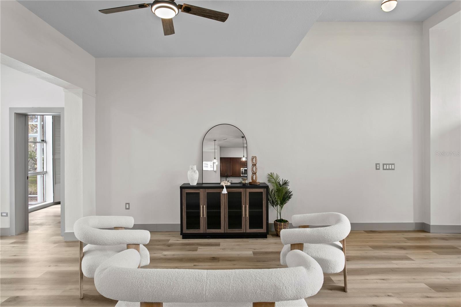 RIVER WATCH - Residential