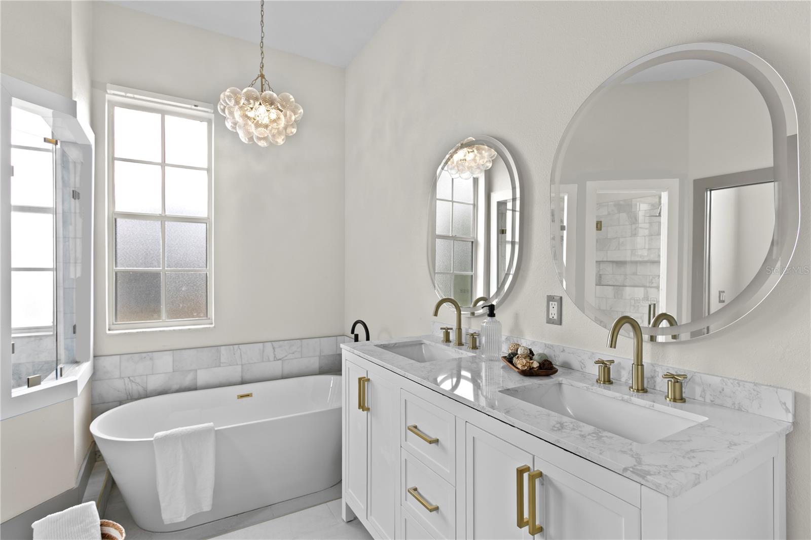 RIVER WATCH - Residential