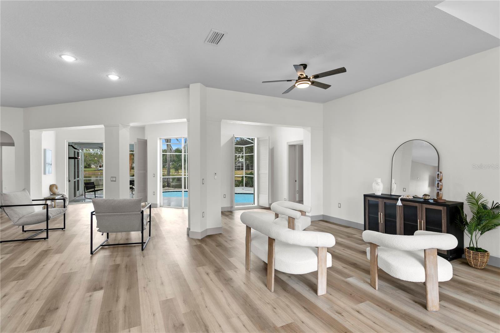 RIVER WATCH - Residential