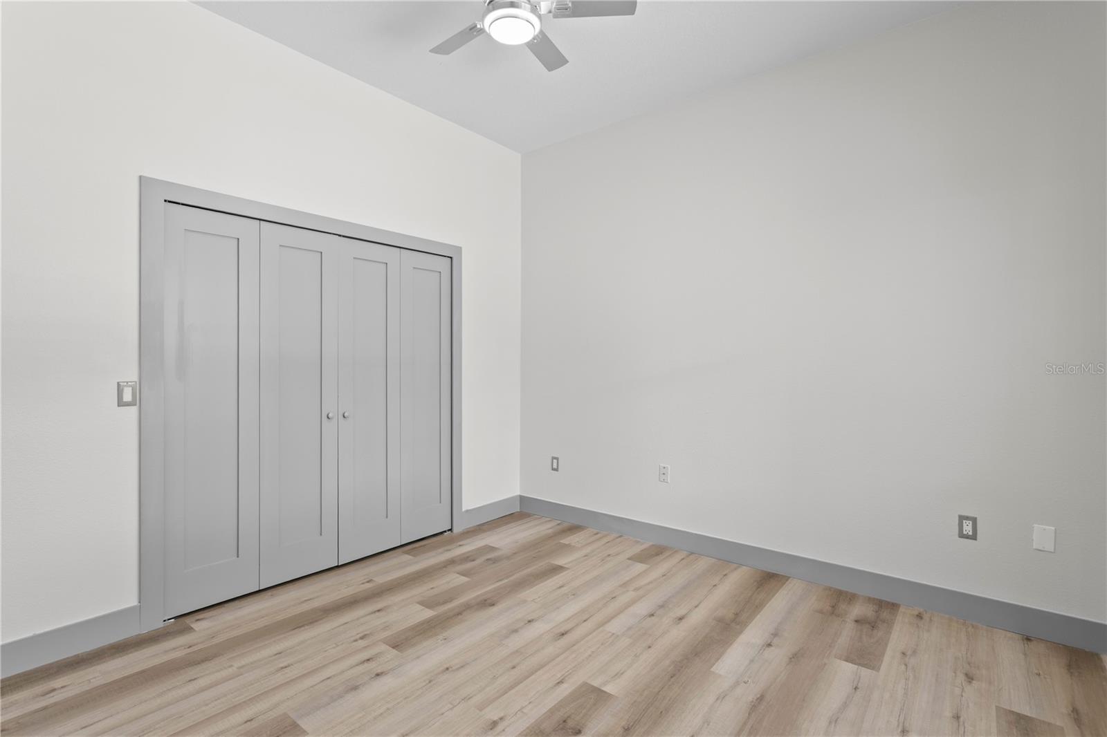 RIVER WATCH - Residential