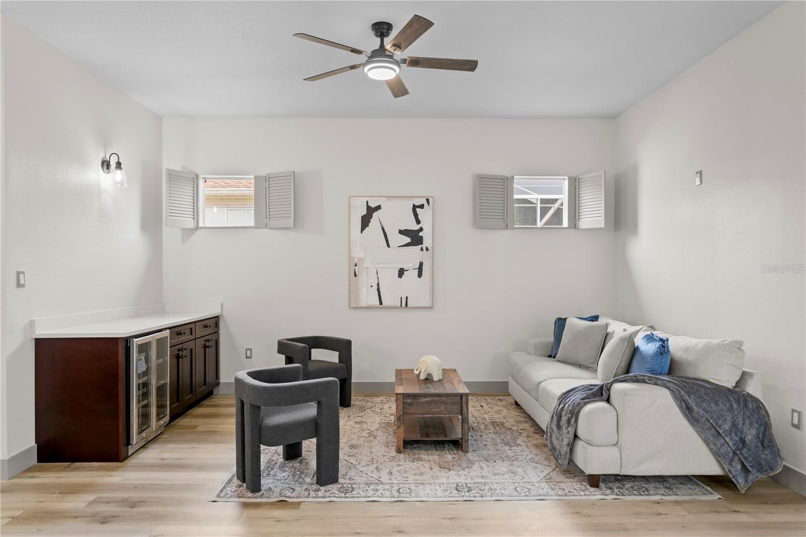 RIVER WATCH - Residential