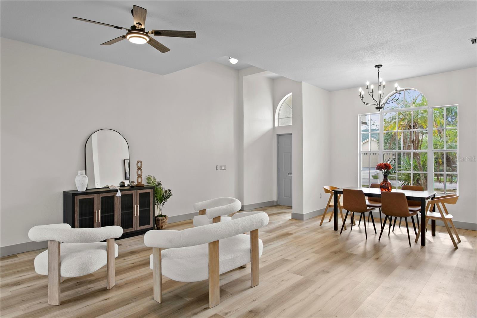 RIVER WATCH - Residential