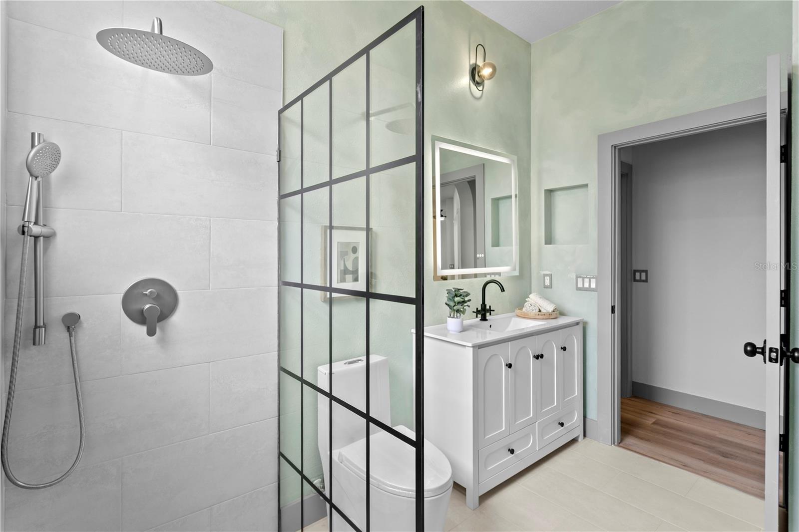 RIVER WATCH - Residential