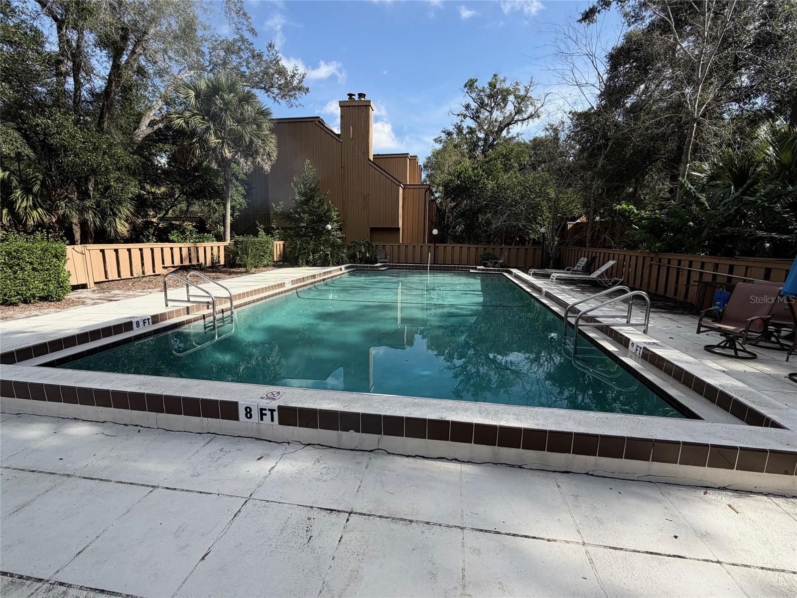 CROWN OAKS 1ST ADD - Residential