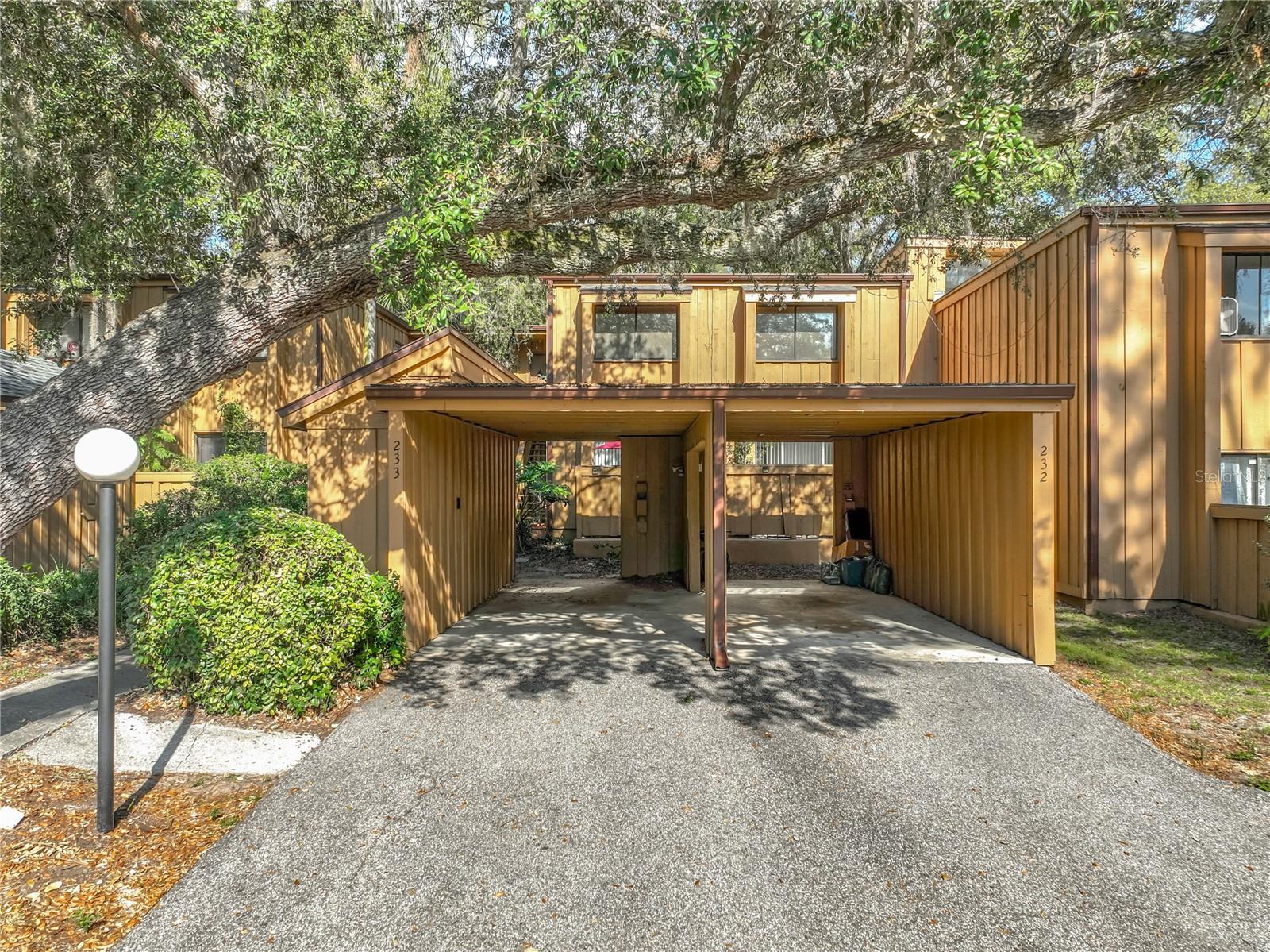 CROWN OAKS 1ST ADD - Residential