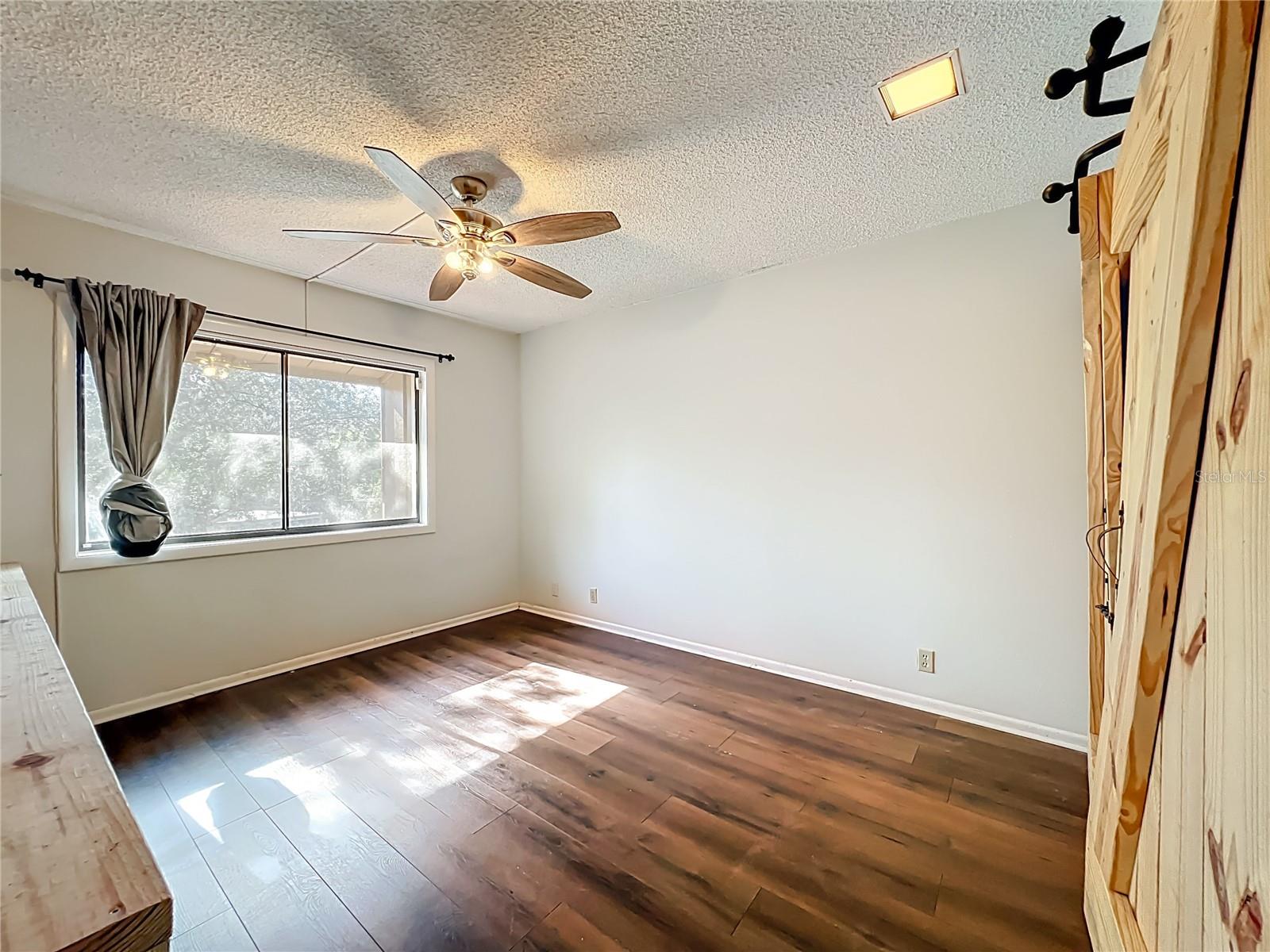 CROWN OAKS 1ST ADD - Residential