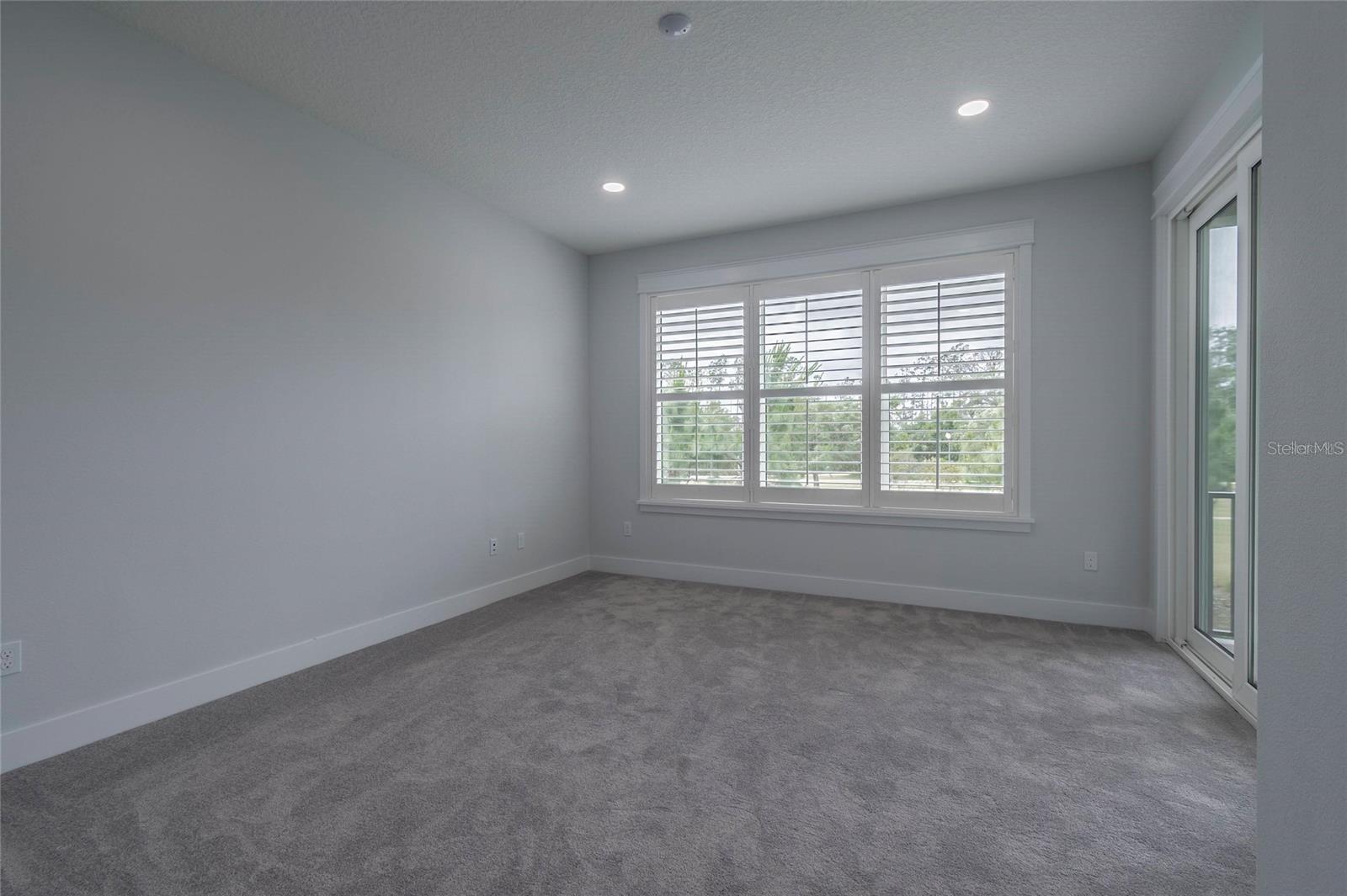 ISLES/VENETIAN BAY - Residential Lease