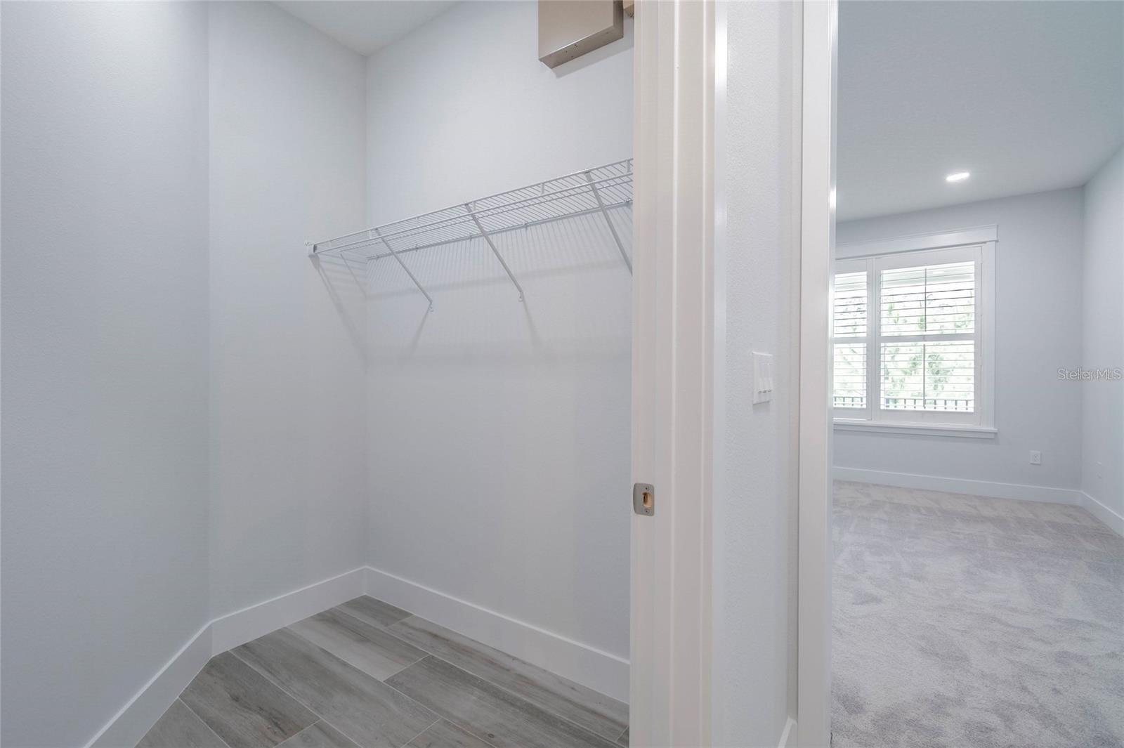 ISLES/VENETIAN BAY - Residential Lease