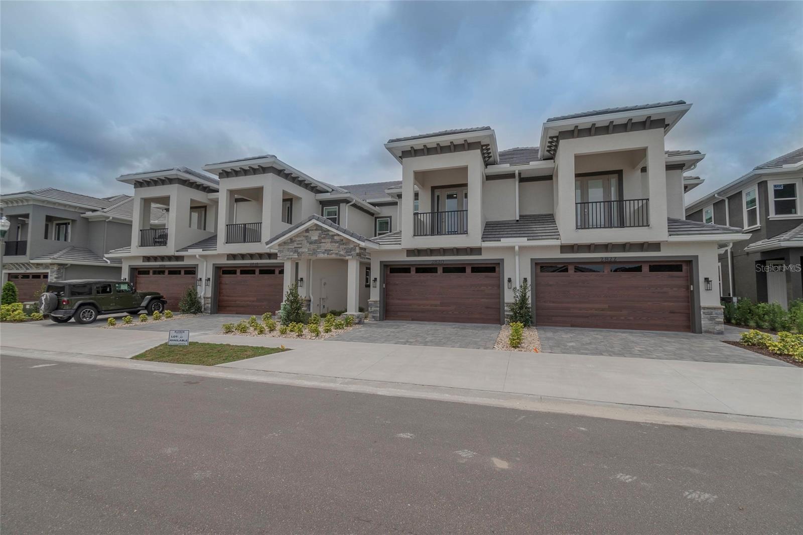 ISLES/VENETIAN BAY - Residential Lease