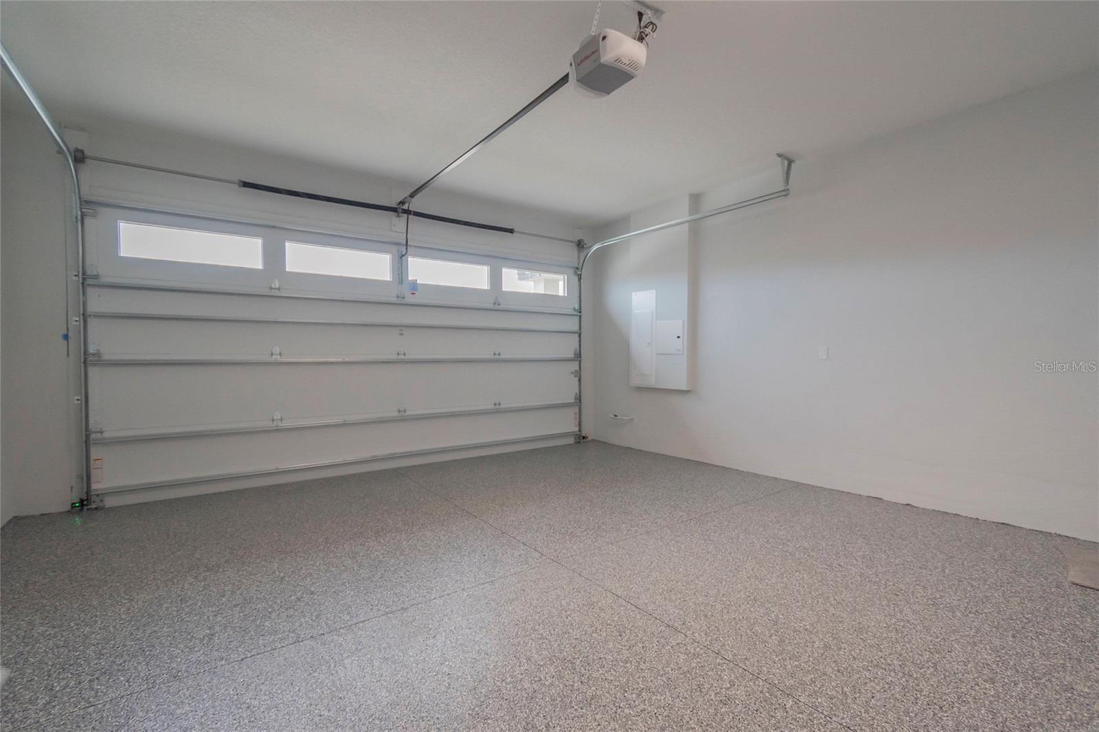 ISLES/VENETIAN BAY - Residential Lease