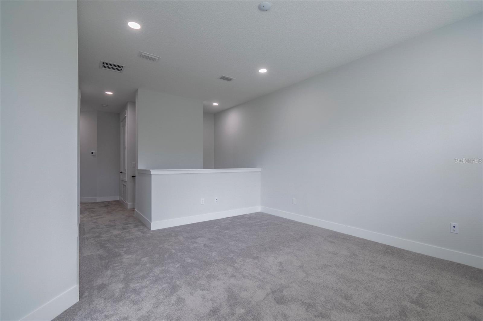 ISLES/VENETIAN BAY - Residential Lease