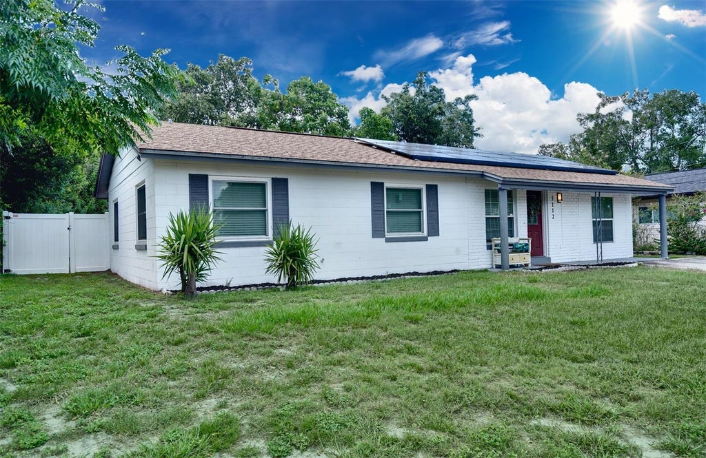 Photo of 5112 Glasgow Avenue, Orlando, FL 32819 (MLS # O6434406)