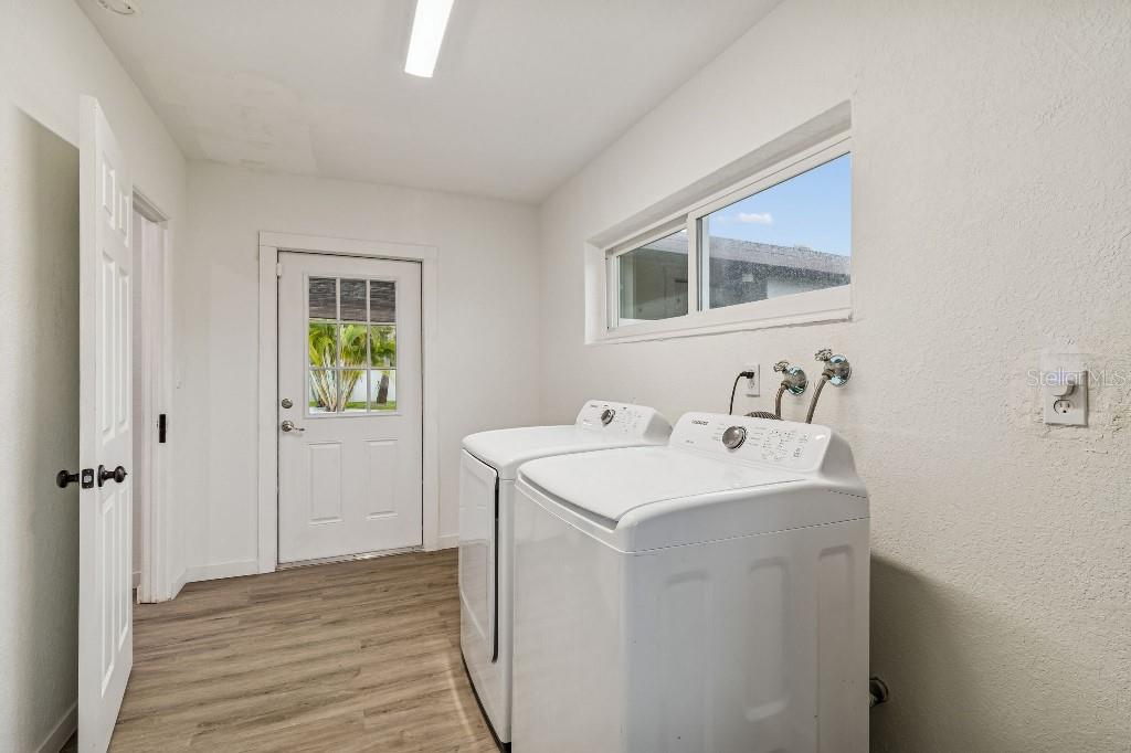 SHORE ACRES OVERLOOK SEC - Residential