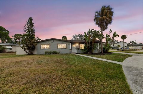 4601 VENETIAN BOULEVARD NE ST PETERSBURG FL 33703