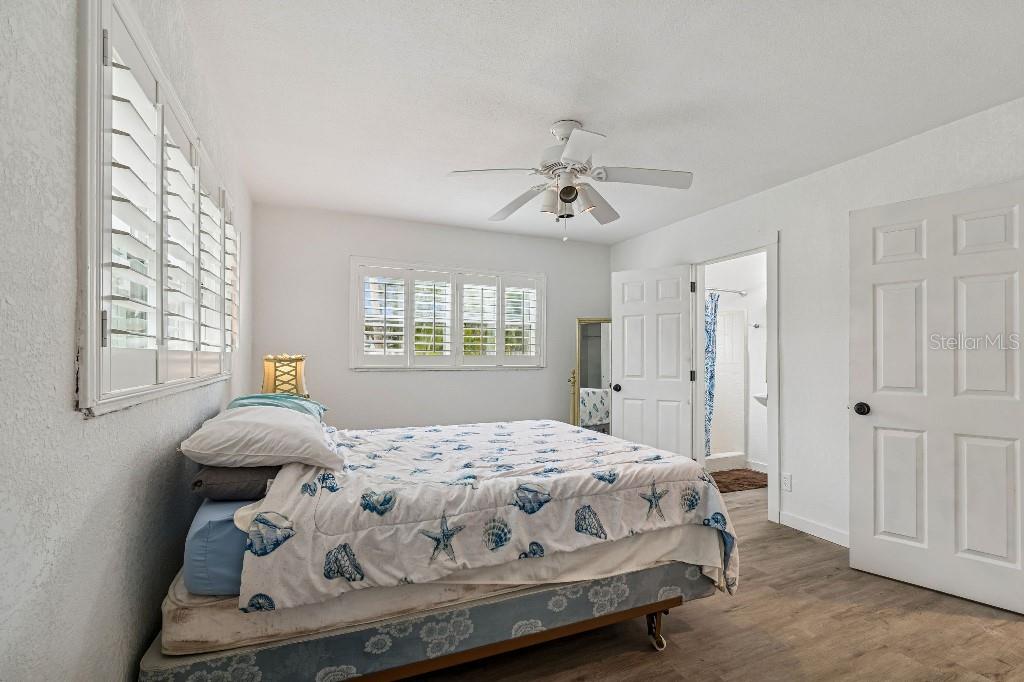 SHORE ACRES OVERLOOK SEC - Residential