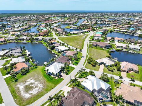 A home in PUNTA GORDA