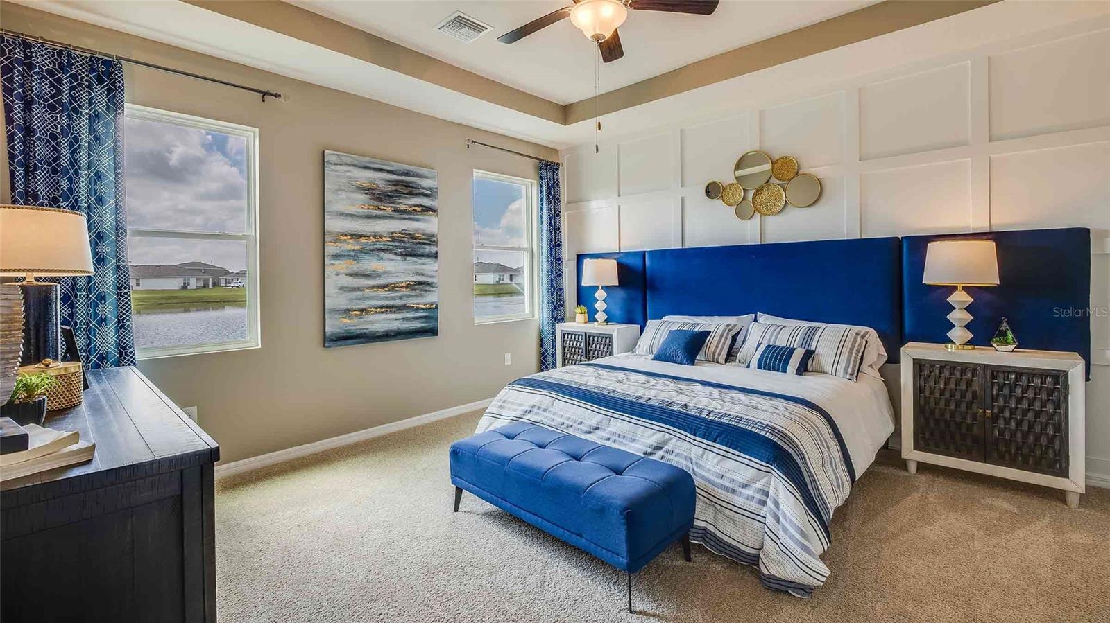 BELLA LAGO - Residential