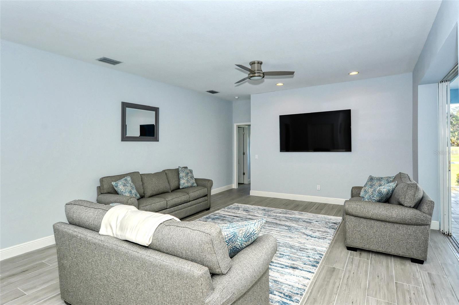 STONEYBROOK GOLF & COUNTRY CLUB - Residential