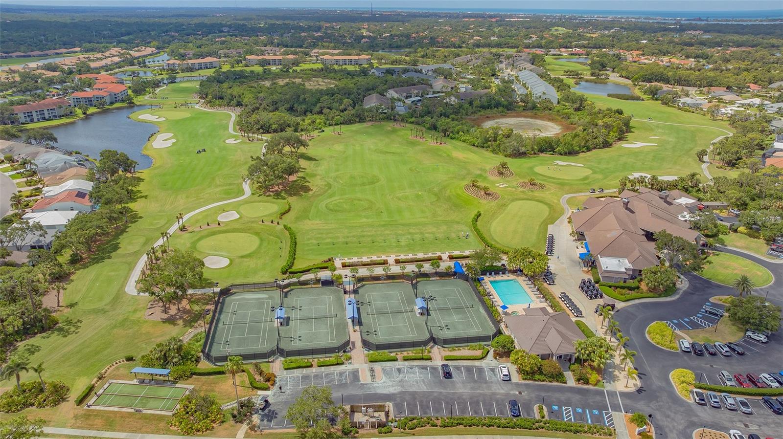 STONEYBROOK GOLF & COUNTRY CLUB - Residential