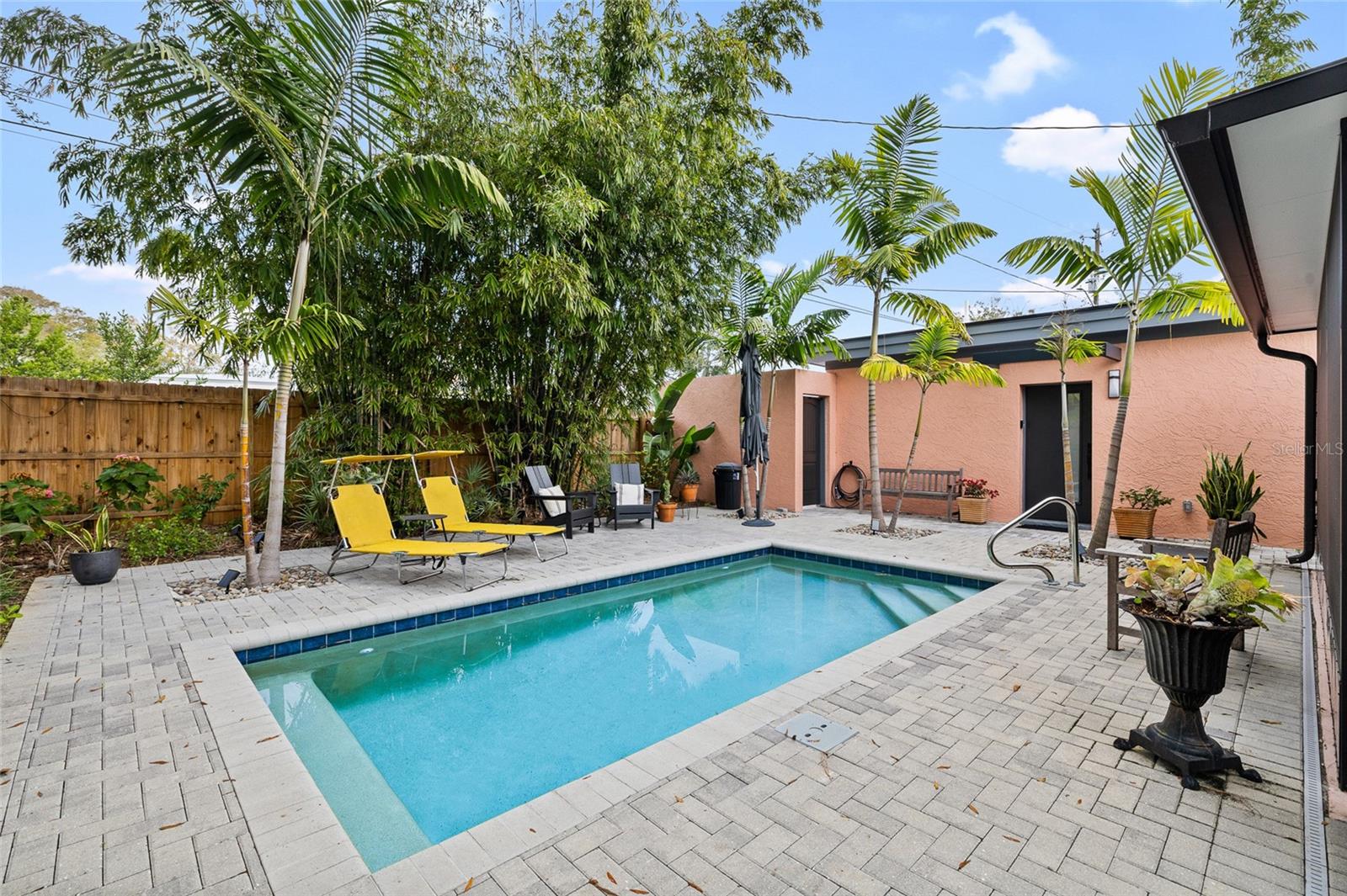 OAK RIDGE - Residential