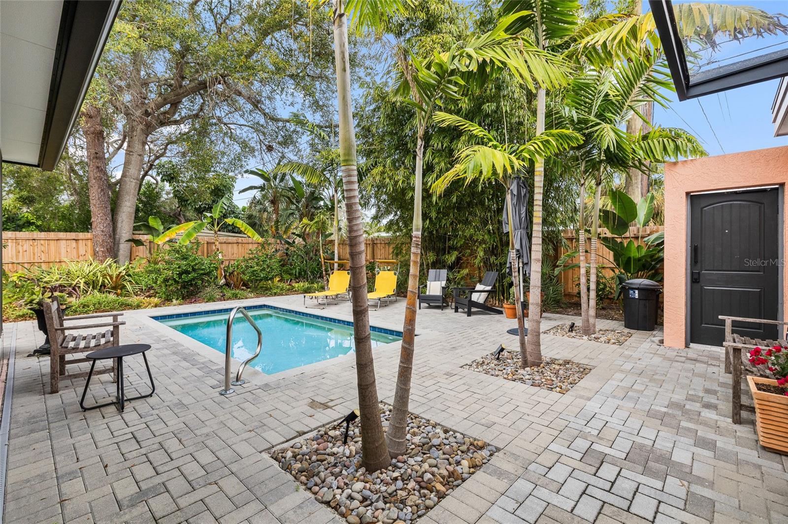 OAK RIDGE - Residential