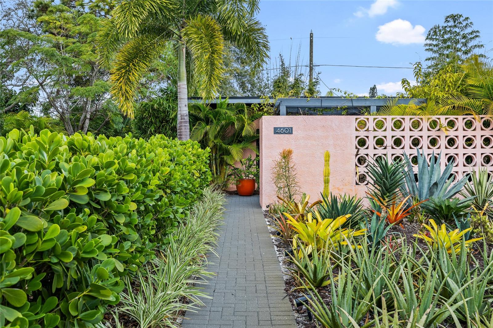 OAK RIDGE - Residential