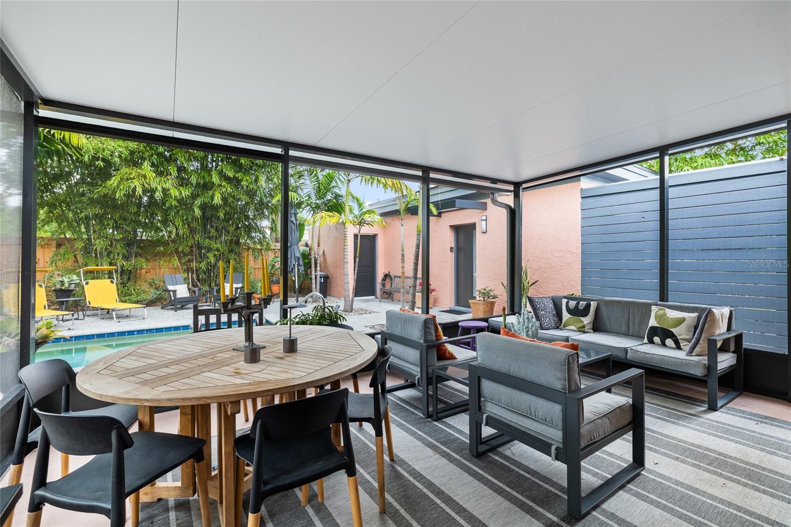 OAK RIDGE - Residential