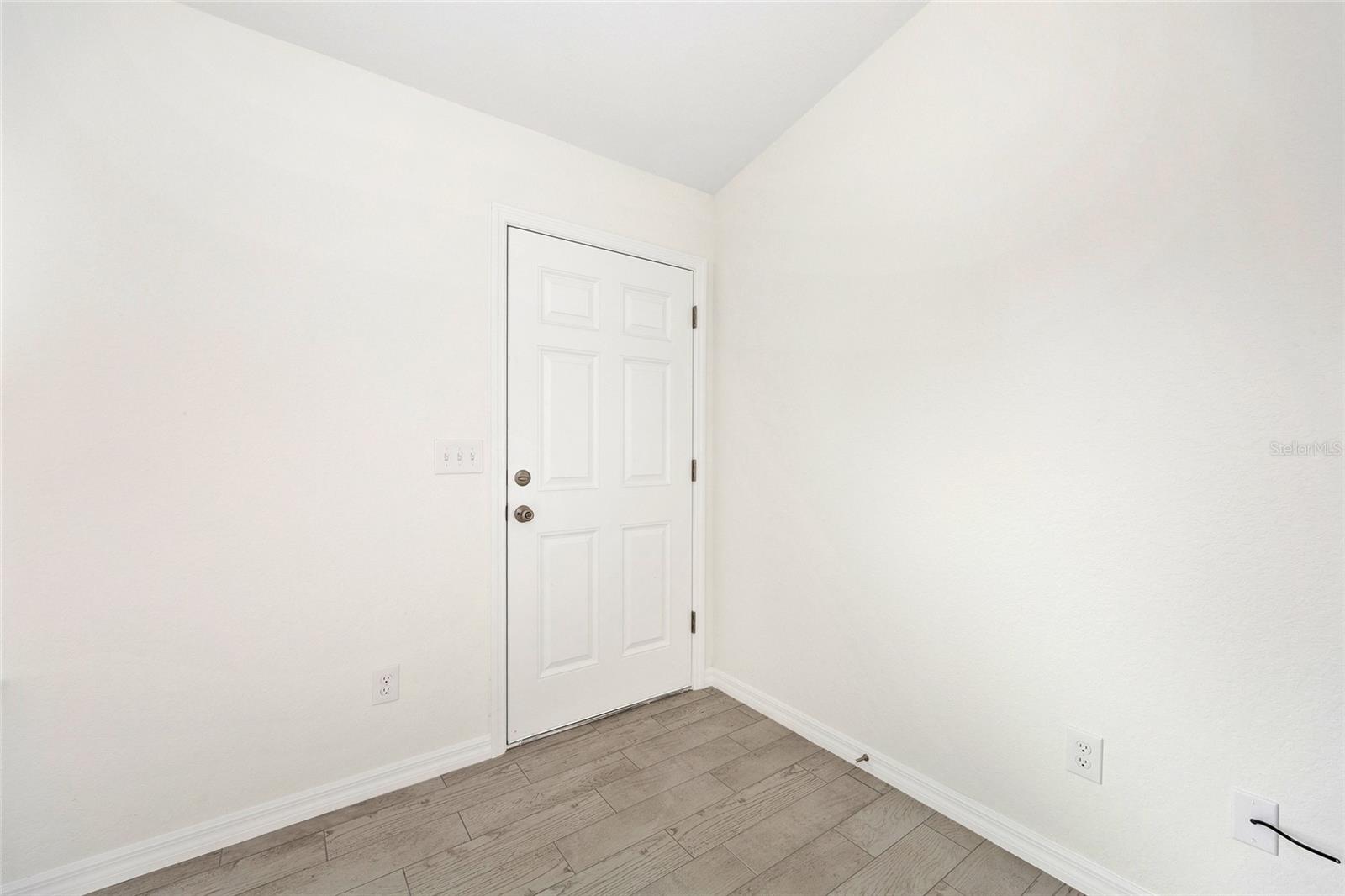 SILVER SPGS SHORES UN 32 - Residential