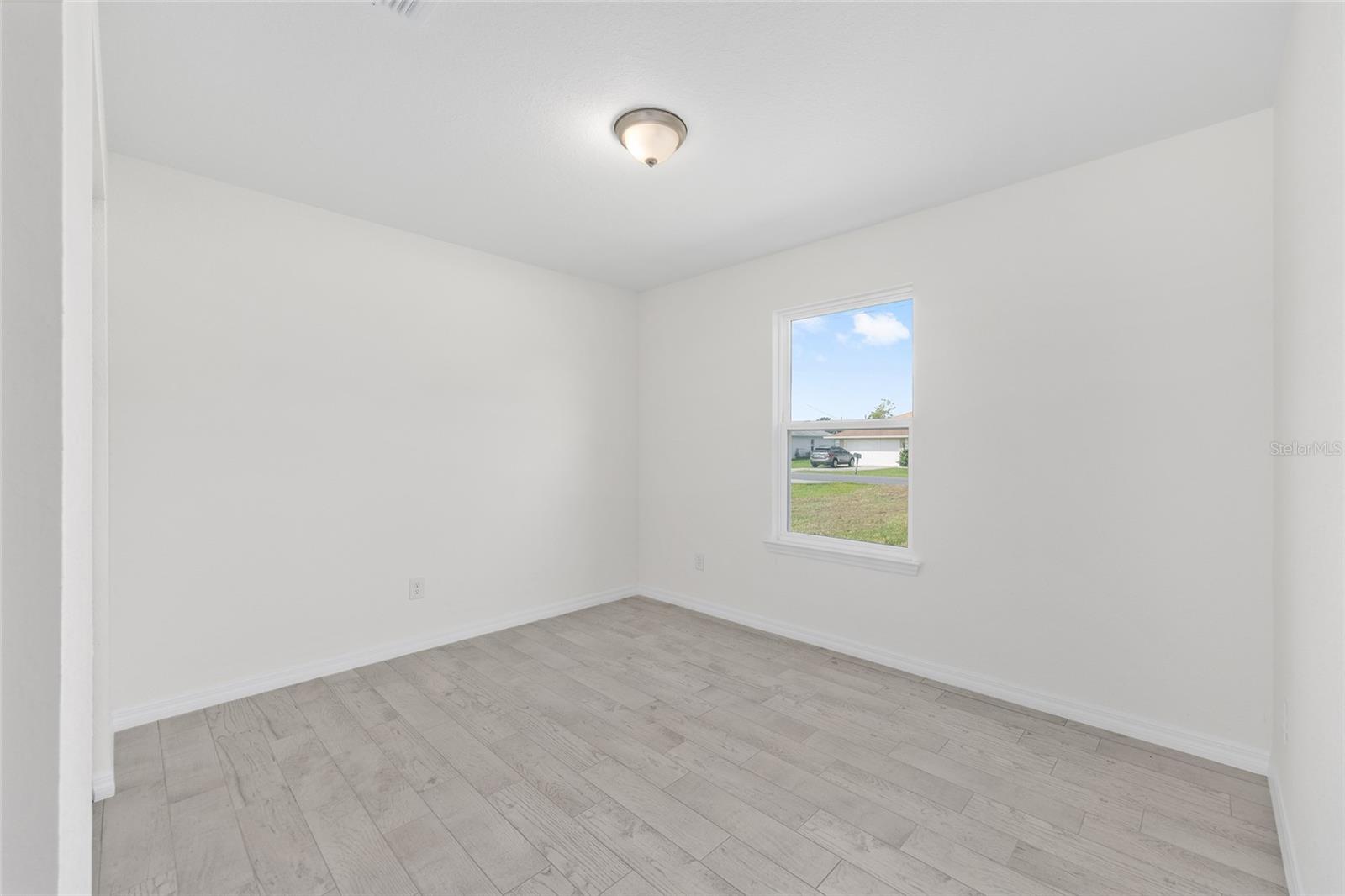 SILVER SPGS SHORES UN 32 - Residential