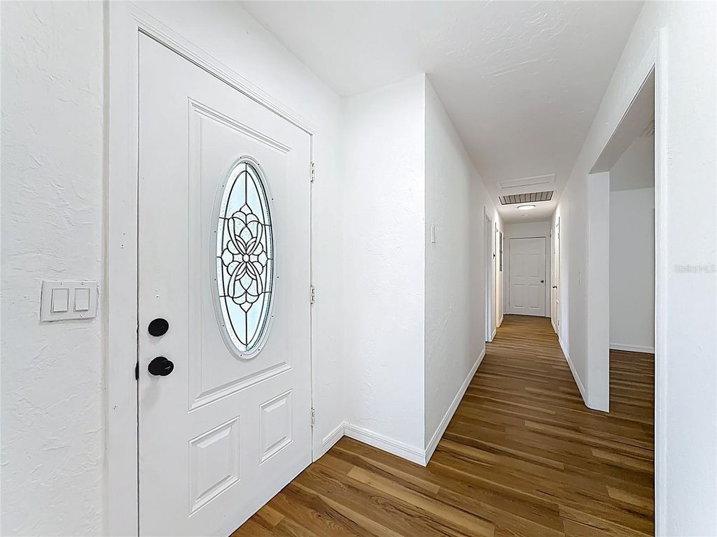 Photo of 1220 NE 16th Avenue, Ocala, FL 34470 (MLS # O6398430)