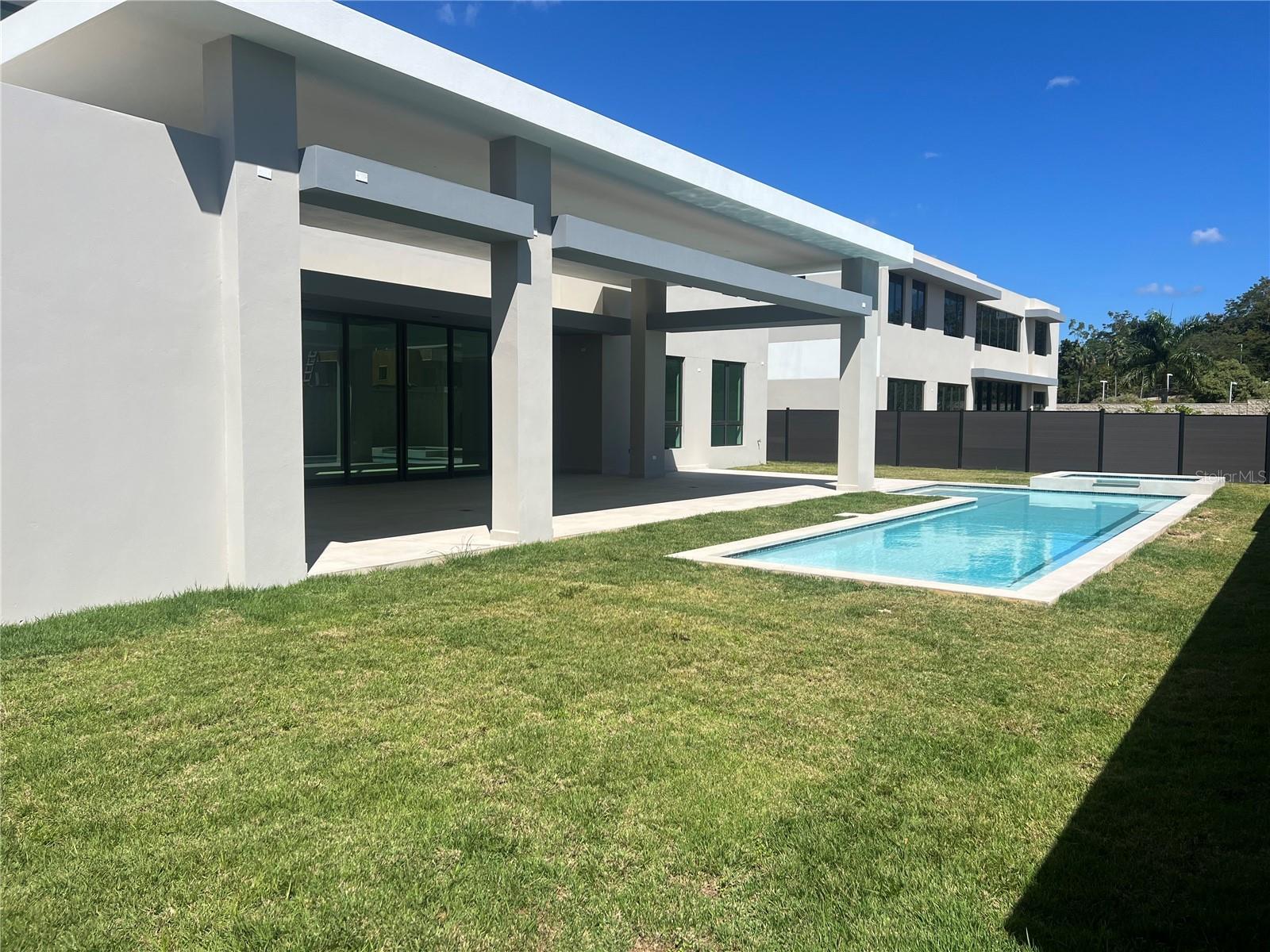 RIVIERA RESERVE - Residential