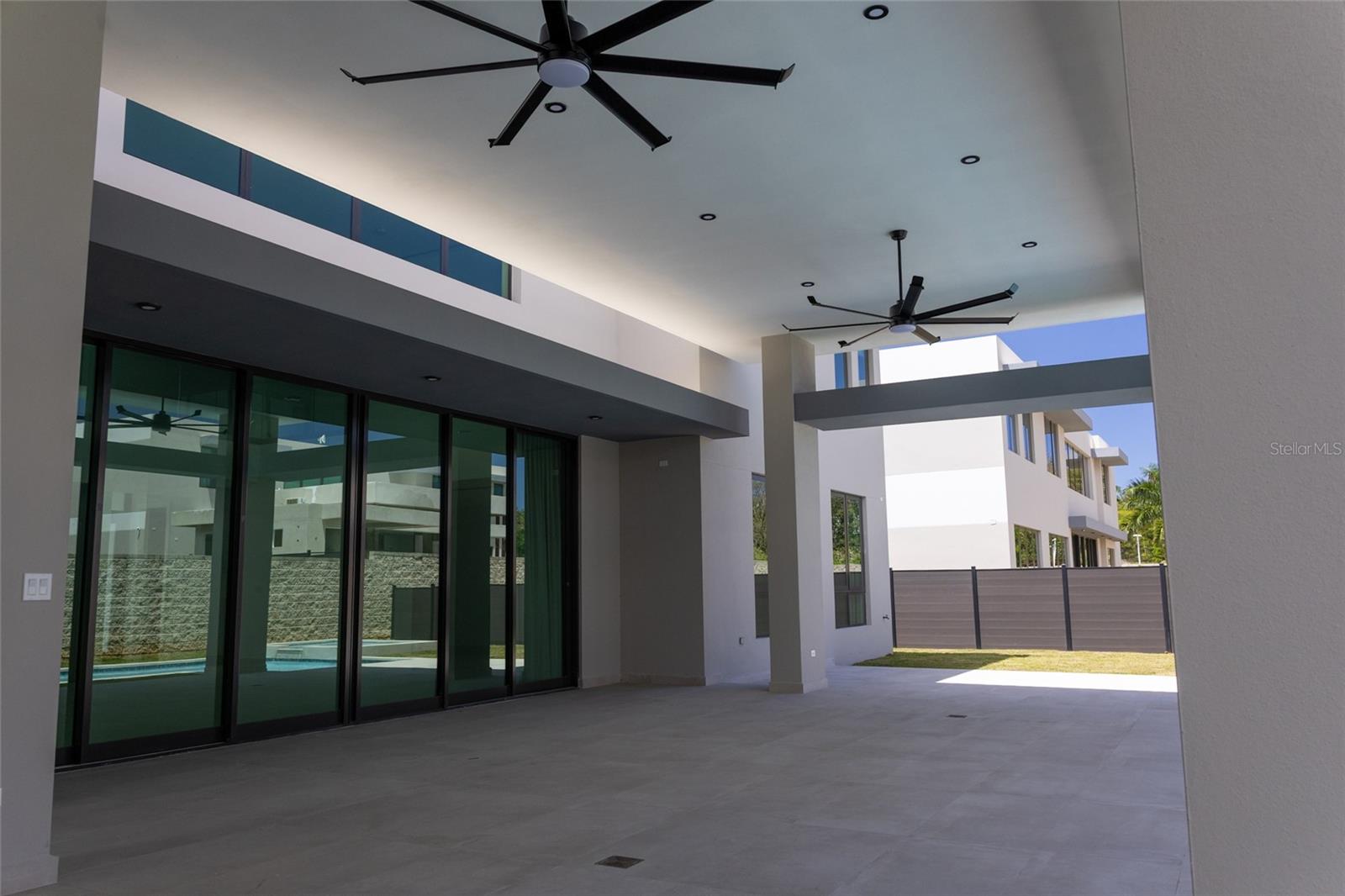 RIVIERA RESERVE - Residential