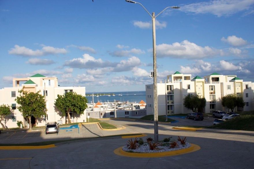 Fajardo is a top destination for sailing, parasailing, catamaran tours, and unforgettable water activities. Discover this comfortable and spacious Penthouse located in the exclusive complex of Vista Real in Fajardo, PR. This property has 3 bedrooms, 2 full bathrooms, living room, dining room, kitchen, laundry, comfortable ocean view from the balcony. This property has a terrace on the second floor providing an stunning views of the mountains, marines and the ocean. Breathing pure air where you can enjoy the sunrise and sunset every day. The first floor balcony offers relaxing views from the master bedroom, the living room; enjoying nature and atmosphere of tranquility the tropical climate. Complex Features: 24/7 security with controlled access. Swimming pool, recreational areas, and sports courts. The apartment has two parkings, water cistern, it is left furnished and equipped. This property is in a strategic location, walking distance to Sunbay marine, close to Villa Marine, Puerto Chico Marine, Conquistador Hotel, restaurants, shopping centers, hospitals, supermarkets and pharmacies, investment. This amazing remodeled Penthouse is the perfect place for you!!