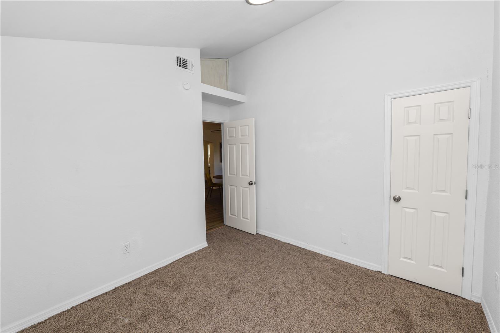 ROANOKE HILLS SUB - Residential