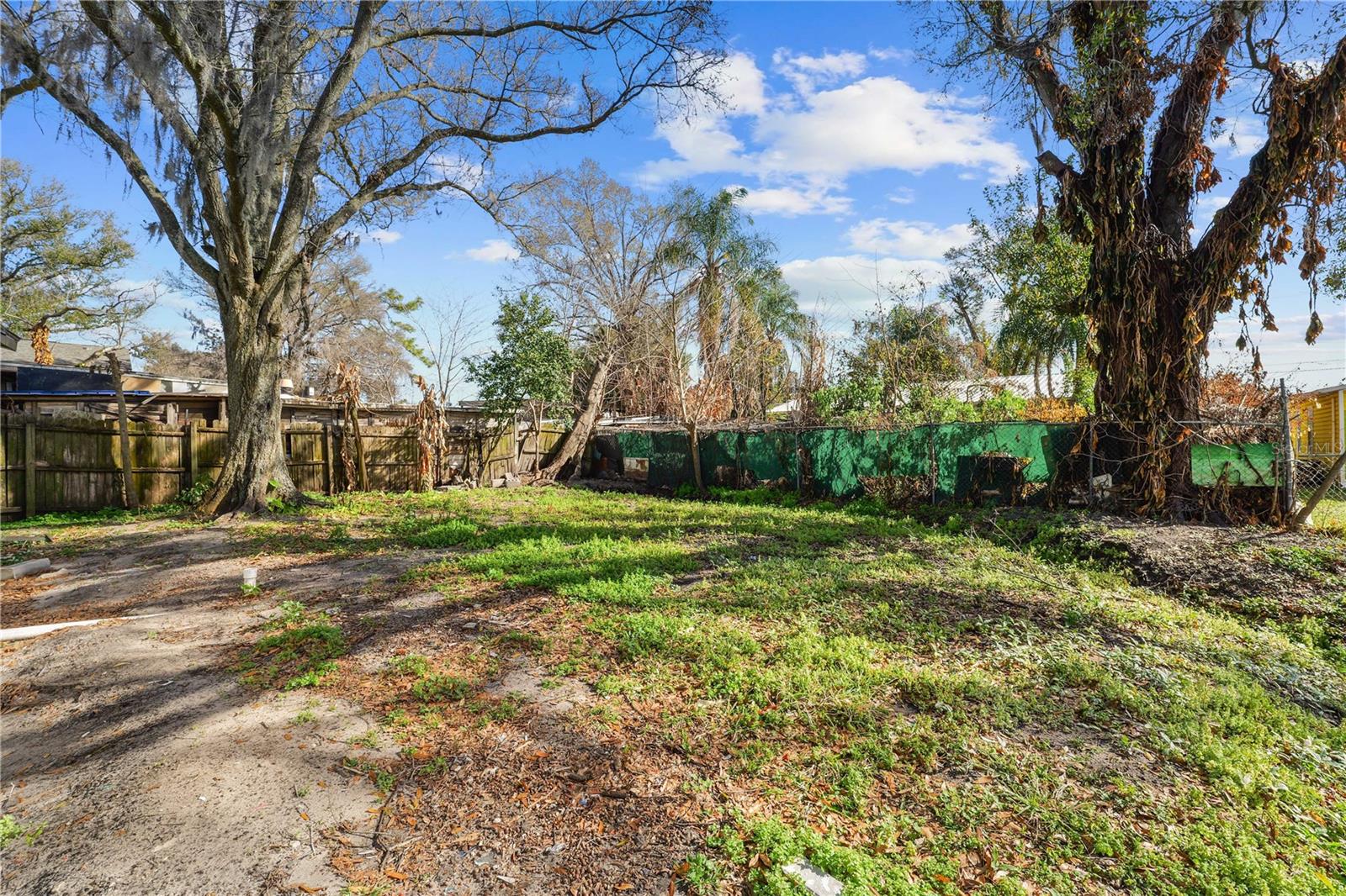 ROANOKE HILLS SUB - Residential