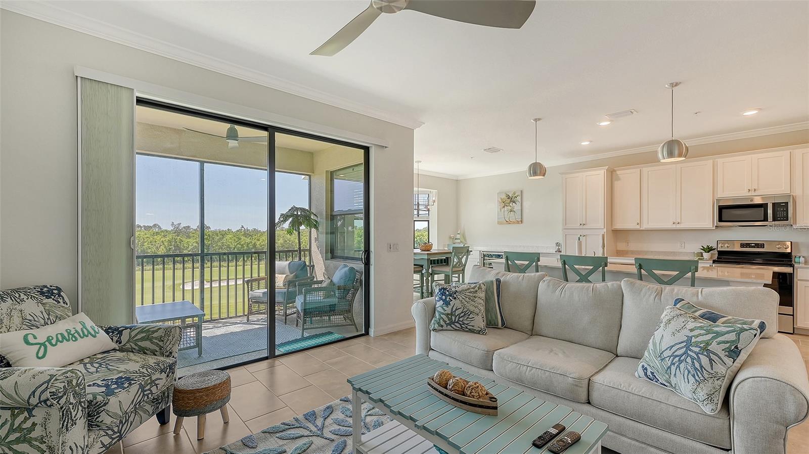 LAKEWOOD NATIONAL - Residential Lease