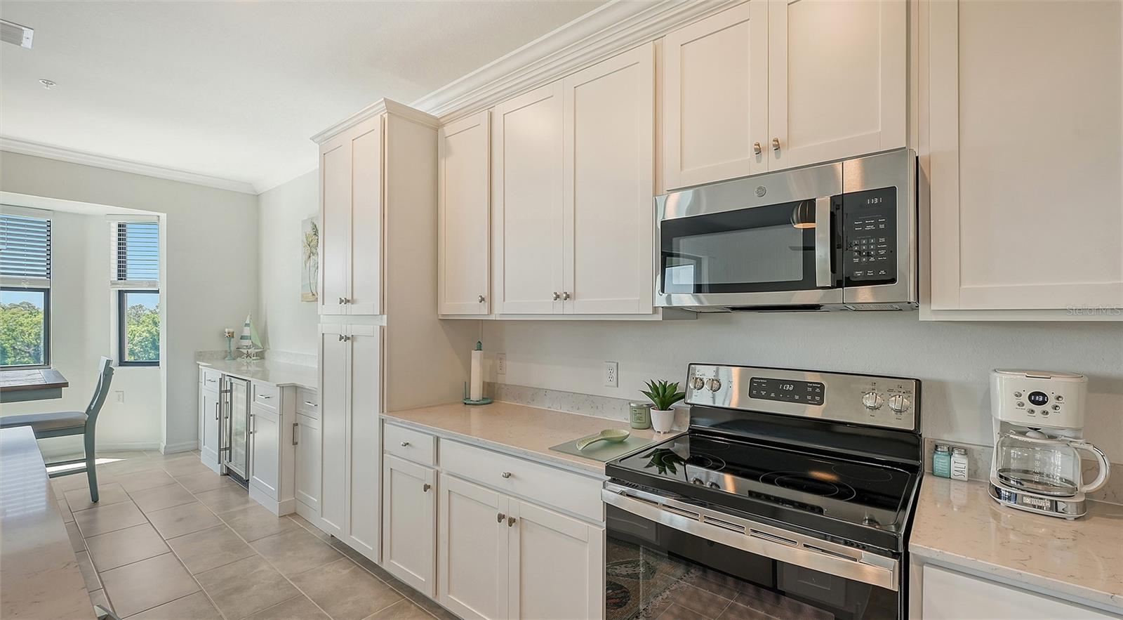 LAKEWOOD NATIONAL - Residential Lease