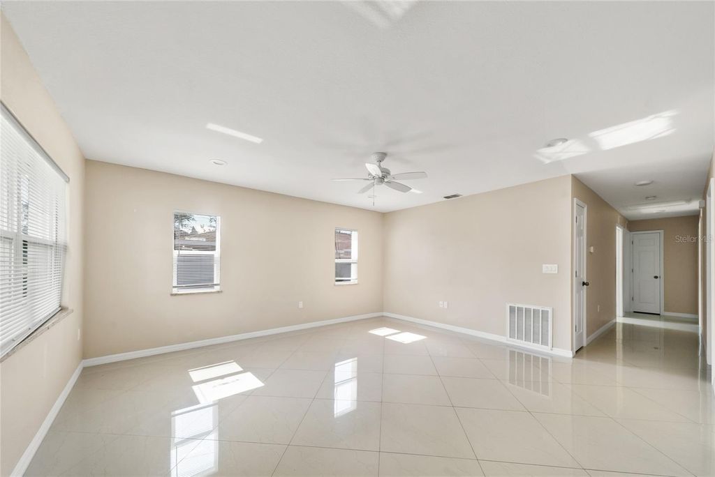 Photo of 311 Avenue P NW, Winter Haven, FL 33881 (MLS # O6333785)