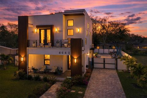 Photo of 4640 35th Avenue N, St Petersburg, FL 33713 (MLS # TB8482049)