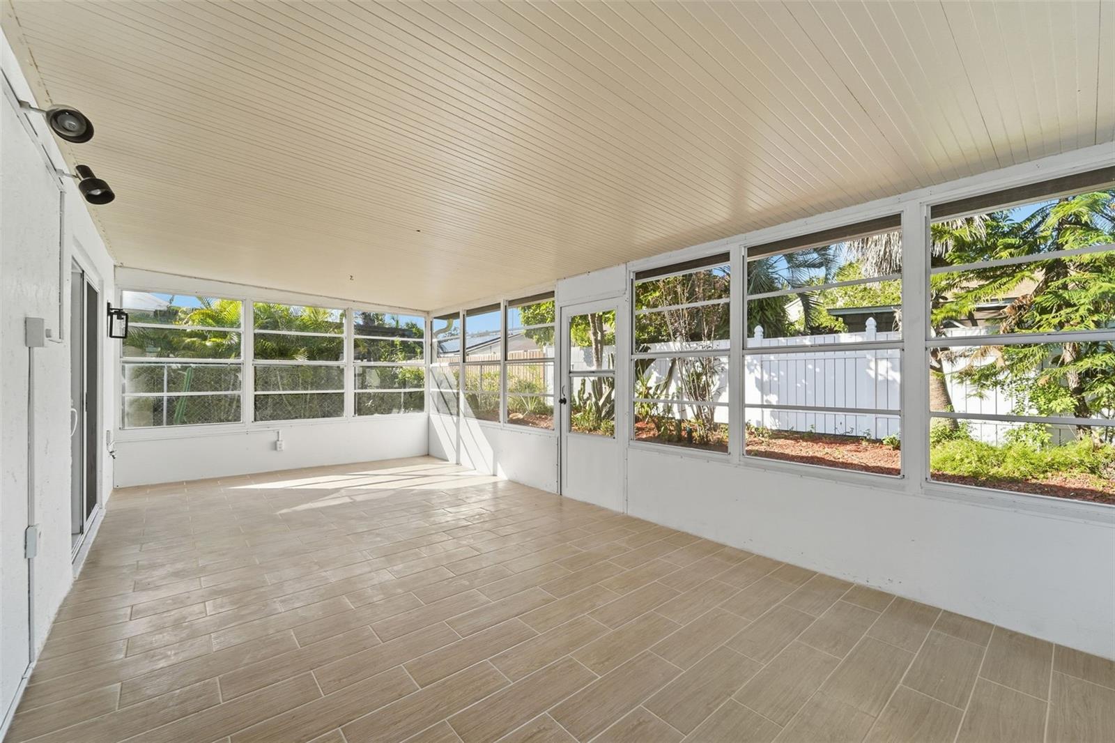 OAKDALE RIVERVIEW ESTATES UNIT - Residential