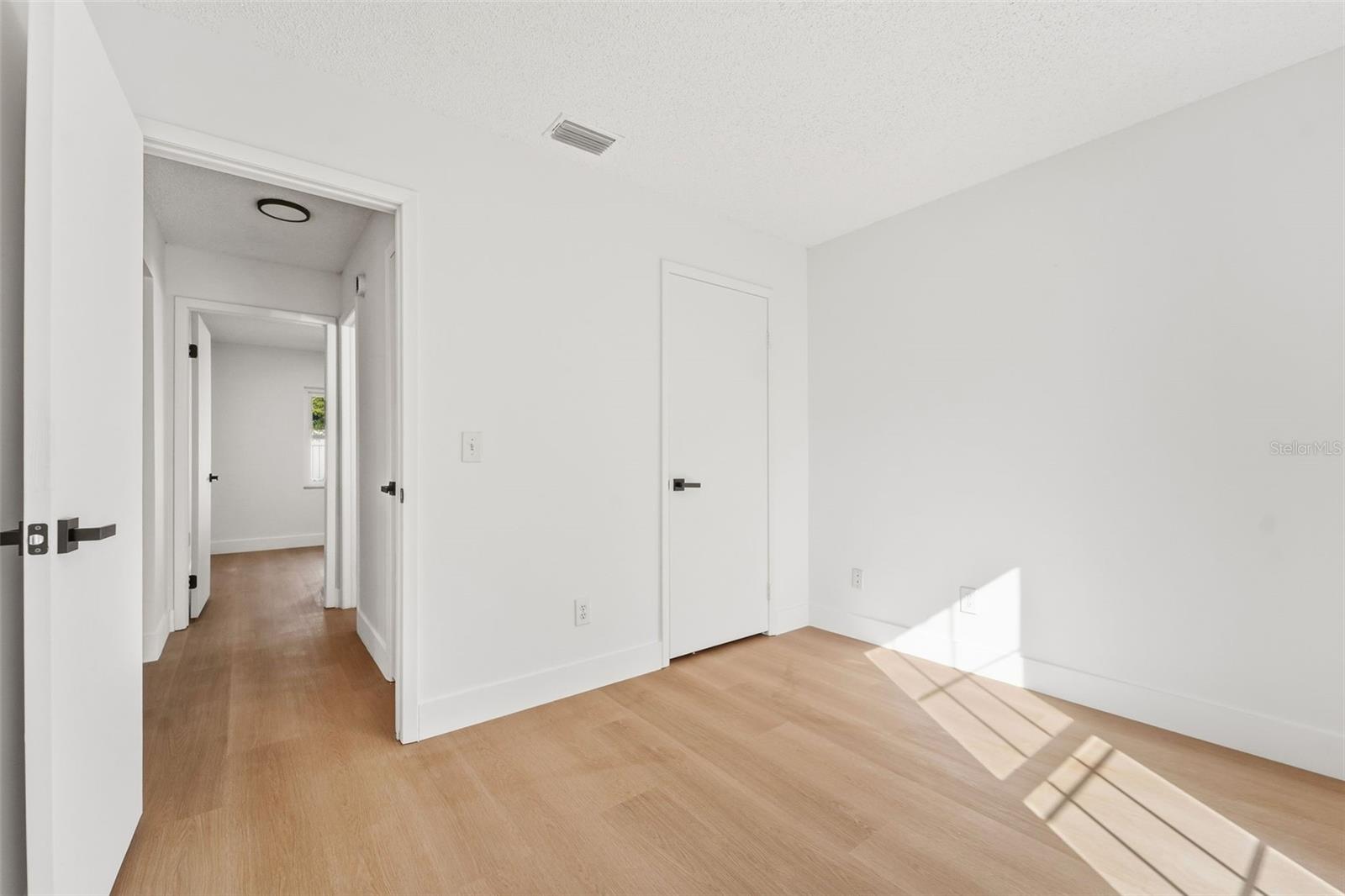 OAKDALE RIVERVIEW ESTATES UNIT - Residential