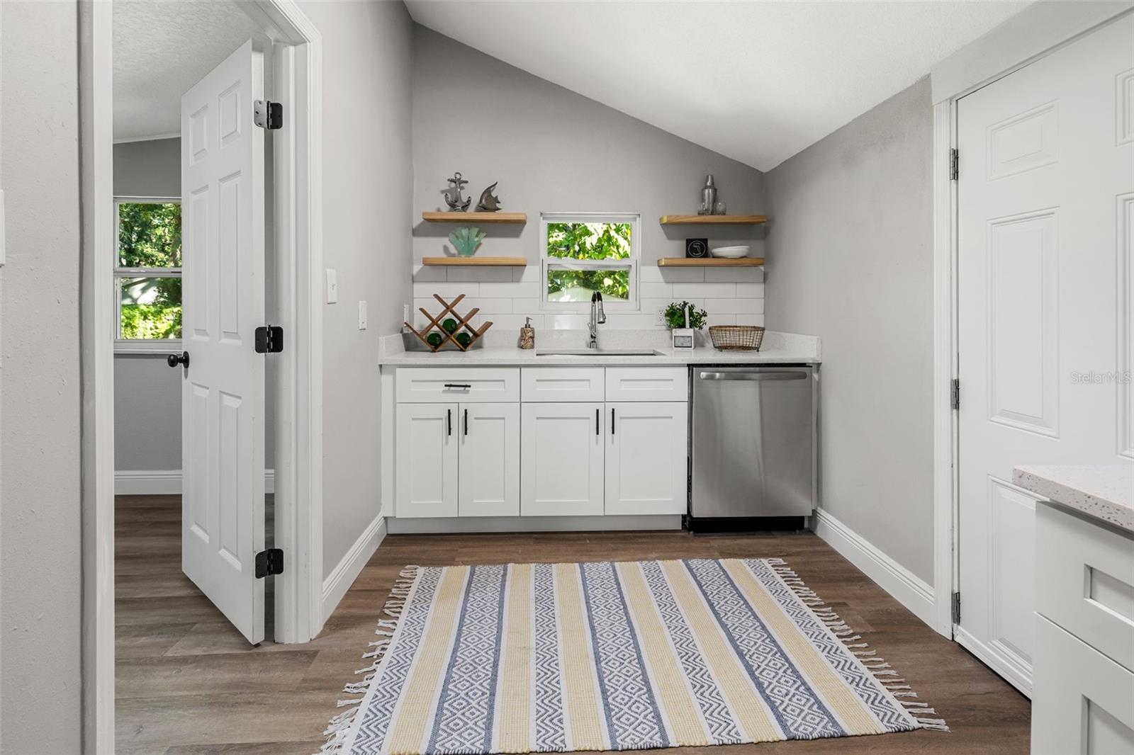 PEELER HEIGHTS - Residential Lease