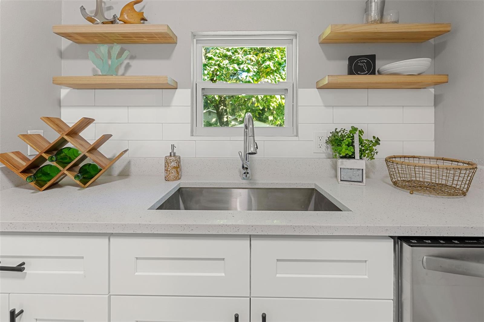 PEELER HEIGHTS - Residential Lease