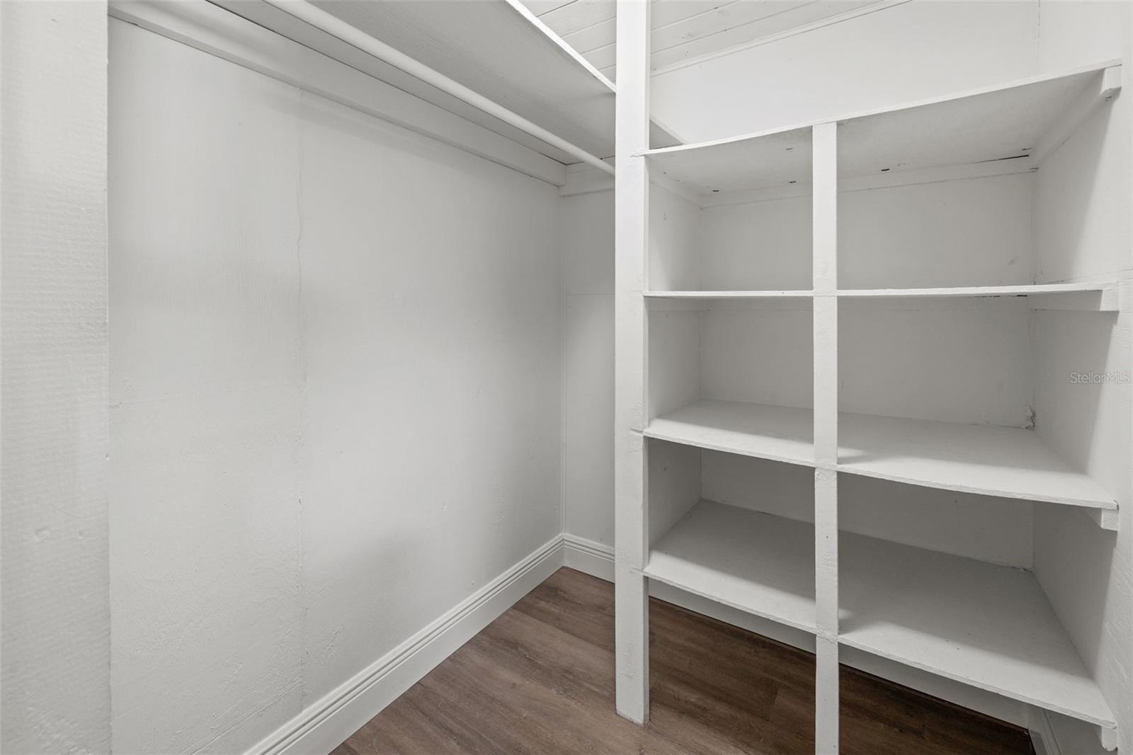 PEELER HEIGHTS - Residential Lease